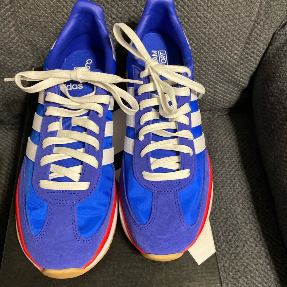 Adidas women’s Vibrant Blue and White Sneakers